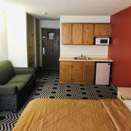 Kings Inn By Oyo Calumet Park I-57 Екстер'єр фото