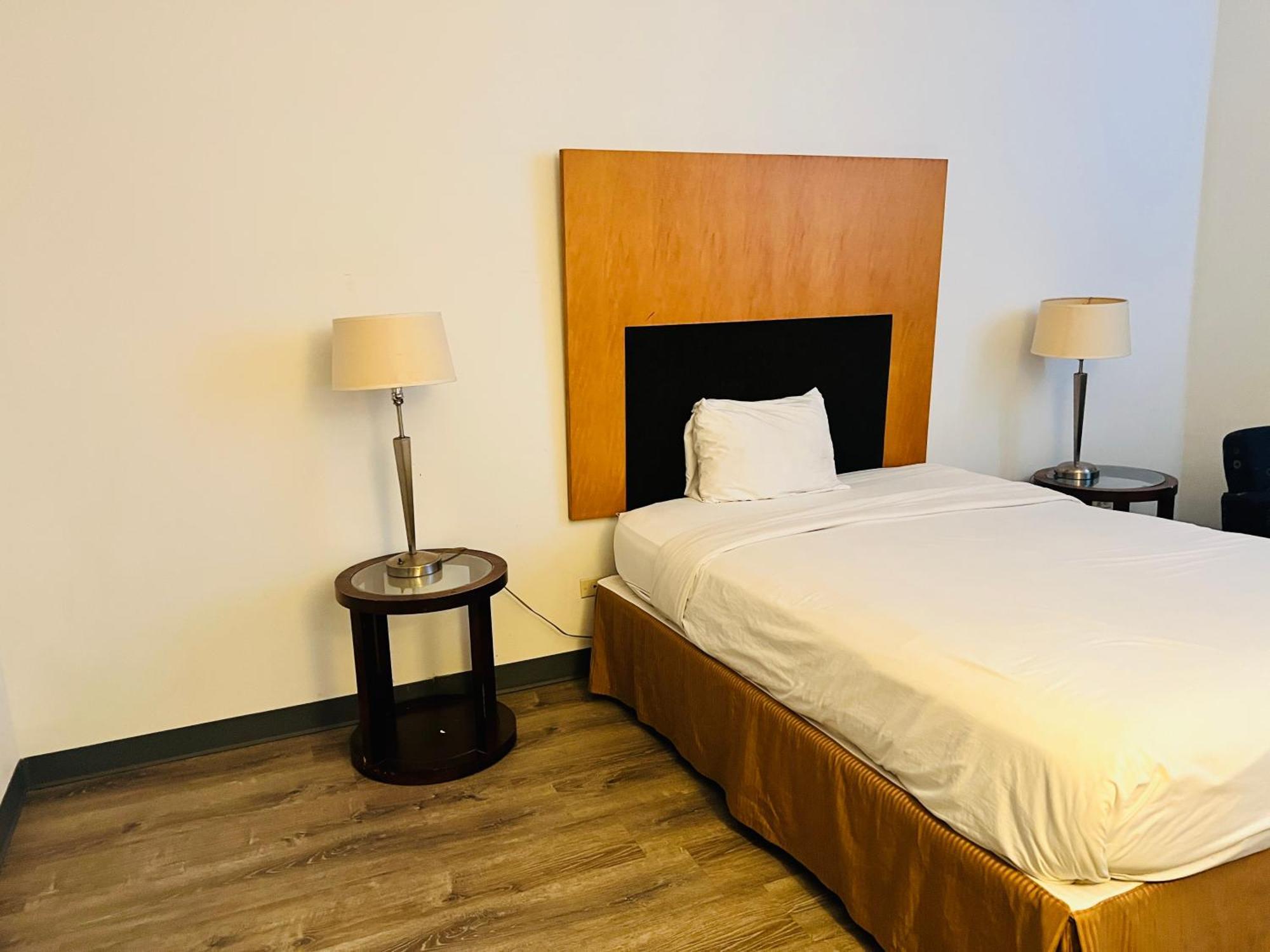 Kings Inn By Oyo Calumet Park I-57 Екстер'єр фото